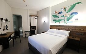 U Hotels Makati